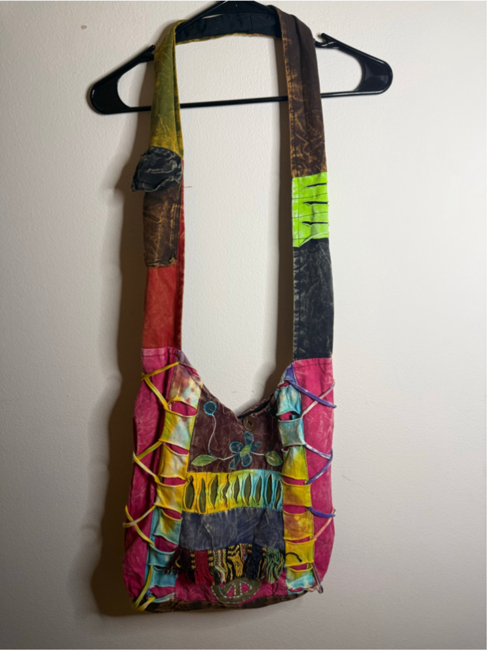 Women's Rising International Patchwork boho style shoulder Bag Multicolor